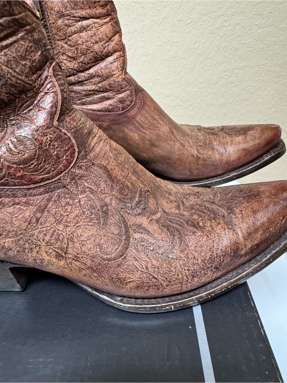 Lucchese Women’s Embroidered Brown Leather Cowboy Boots with Distressed Finish